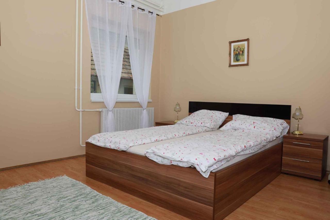 Holiday Home In Balatonkeresztur 19455 Экстерьер фото