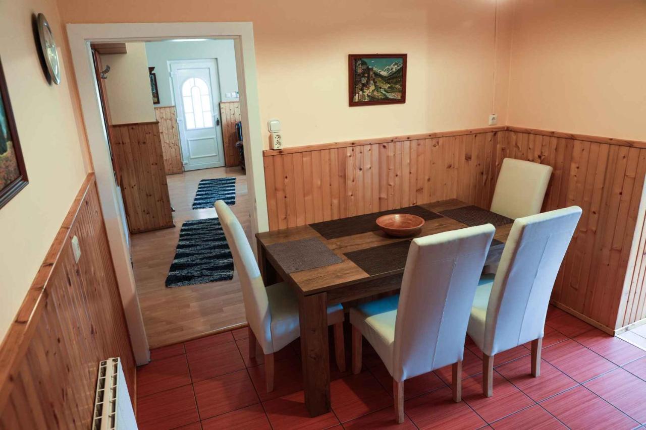 Holiday Home In Balatonkeresztur 19455 Экстерьер фото